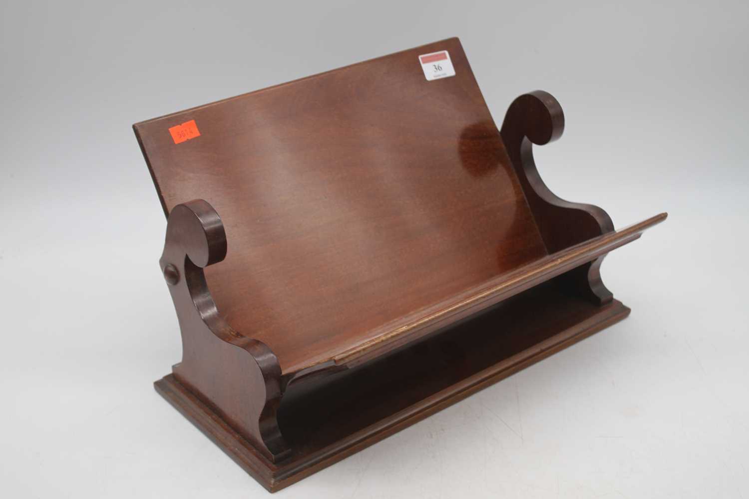 An Edwardian mahogany book trough, width 34cm - Bild 2 aus 2