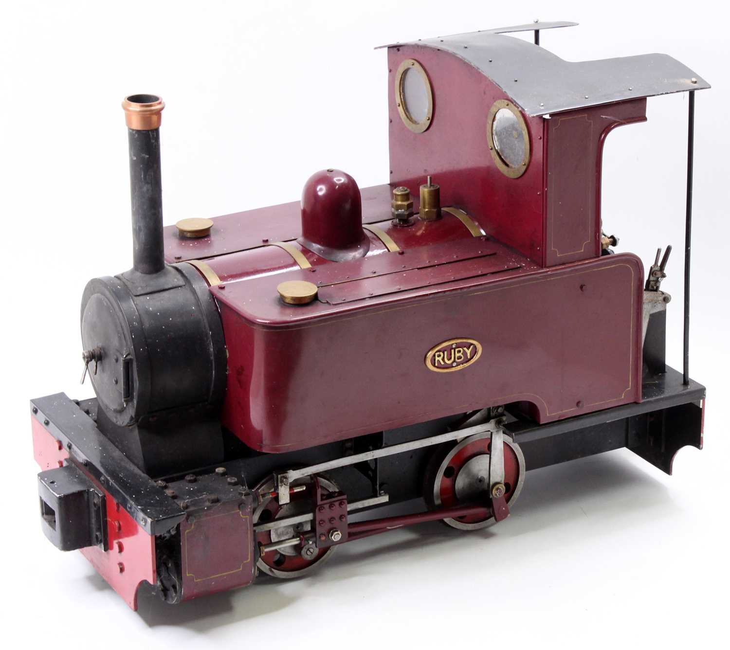 From Maxitrak Designs well-engineered 5" gauge live steam coal fired model of a 0-4-0 Contractors