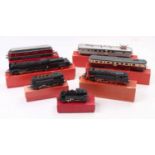 One tray containing a collection of Piko and associated H0 scale boxed and part boxes locomotives,