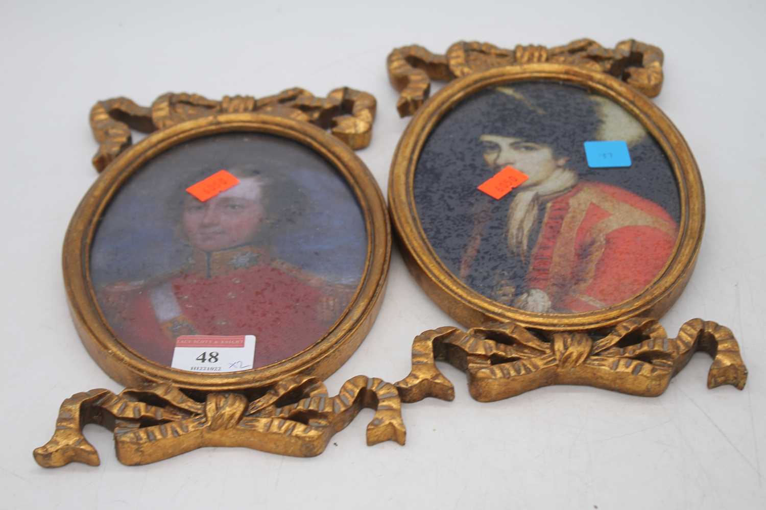 A pair of reproduction portrait miniatures, 24 x 13cm - Bild 2 aus 2