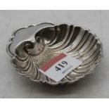 An early 20th century American Gorham sterling silver shell shaped butter dish, 0.9oz