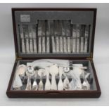 A canteen of silver plated Queens pattern flatware