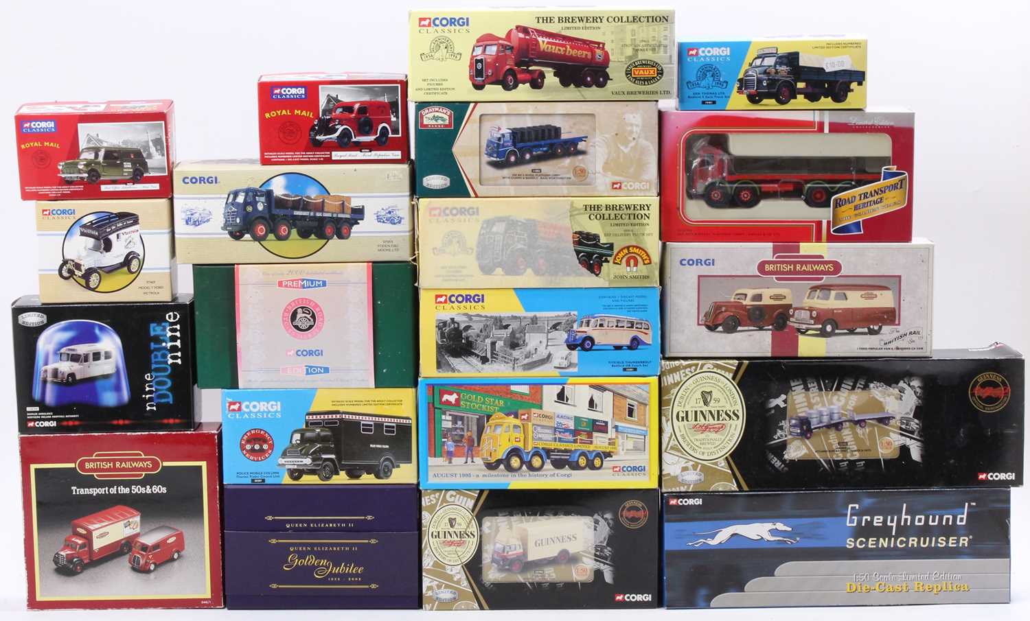 One tray of Corgi 1/50 scale commercial diecast vehicles to include a Guinness Leyland Super Comet