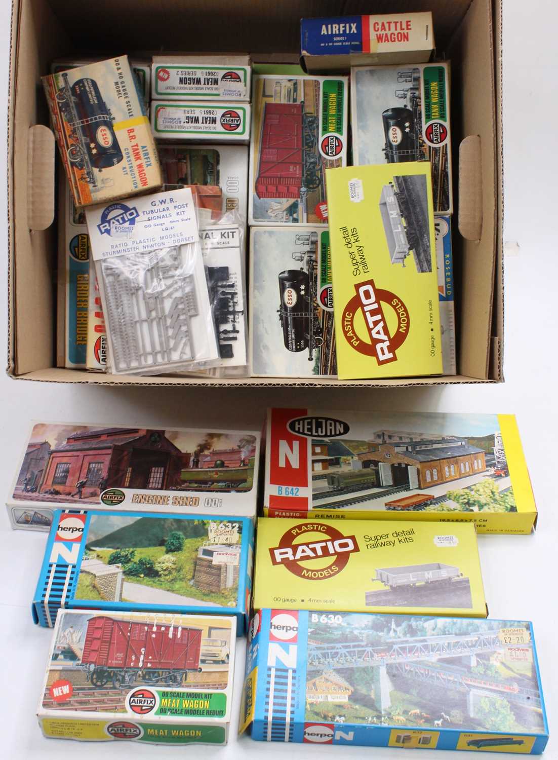 One box containing a large collection of mixed N and 00 gauge plastic kits, to include Herpa,