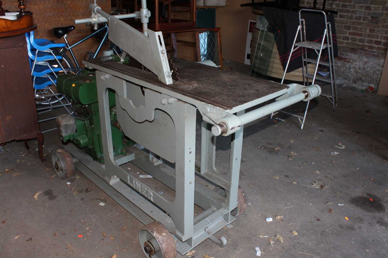 A Lister D powered Liner Saw Bench, hand painted in grey with the original blade, free running - Bild 8 aus 10