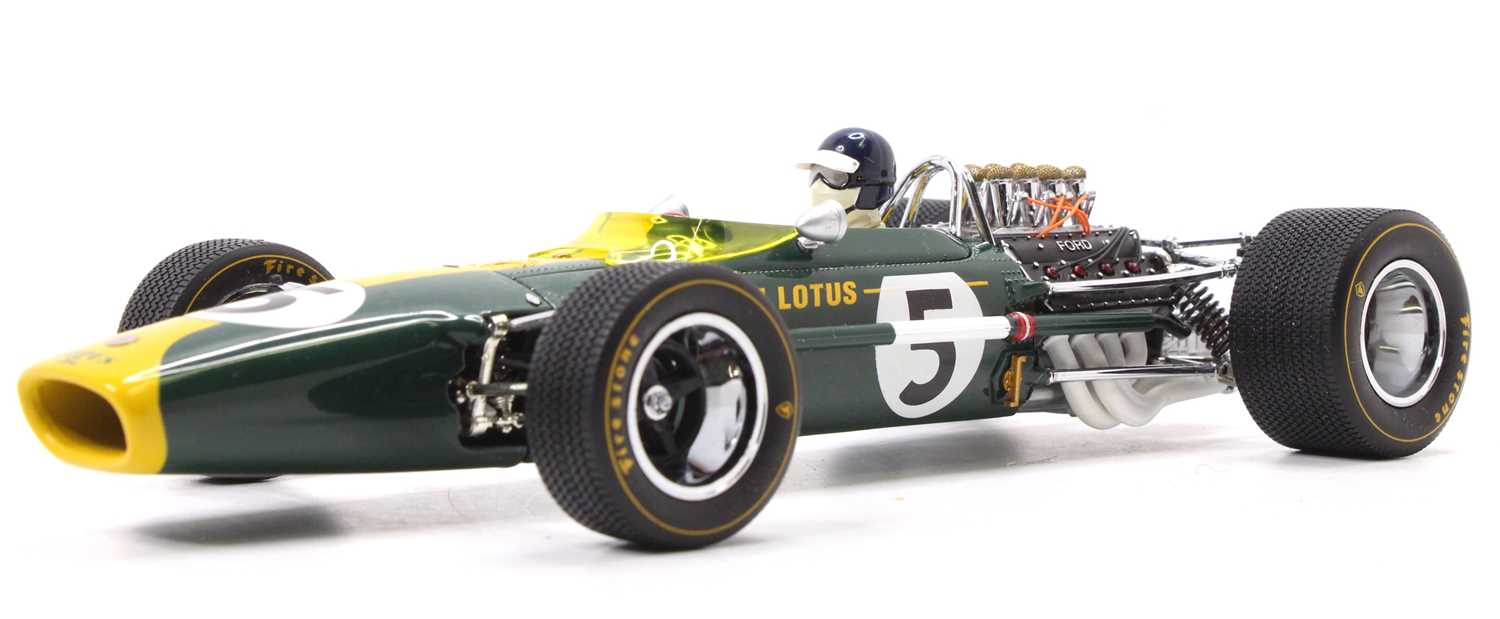 An Exoto Grand Prix Classics 1/18 scale model of a Lotus 49 No. 5 F1 race car, finished in yellow - Image 3 of 3