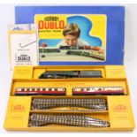 P15 Hornby-Dublo 3-rail ‘The Flying Scotsman’ passenger train set comprising EDL11 A4 loco &