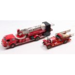 A Franklin Mint boxed fire service diecast group to include The American Le France 700 fire