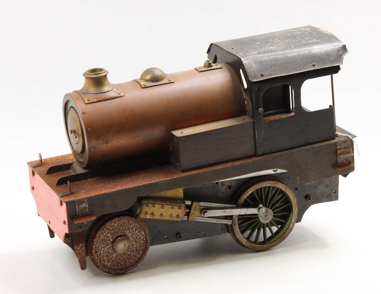 Scratchbuilt battery operated 5 inch gauge 0-4-0 tank locomotive, un-finished project,