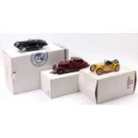 A Franklin Mint 1/24 scale boxed diecast group, three various examples to include a limited