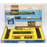 2033 Hornby-Dublo 2-rail Diesel Electric Goods set comprising D5702 Co-Bo diesel, some chips to roof