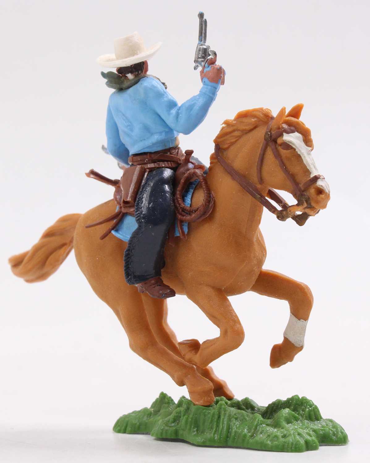 A Herald Swoppets boxed Cowboy figure group to include No. 630 Cowboy Sherrif mounted, No. H631 - Image 2 of 4