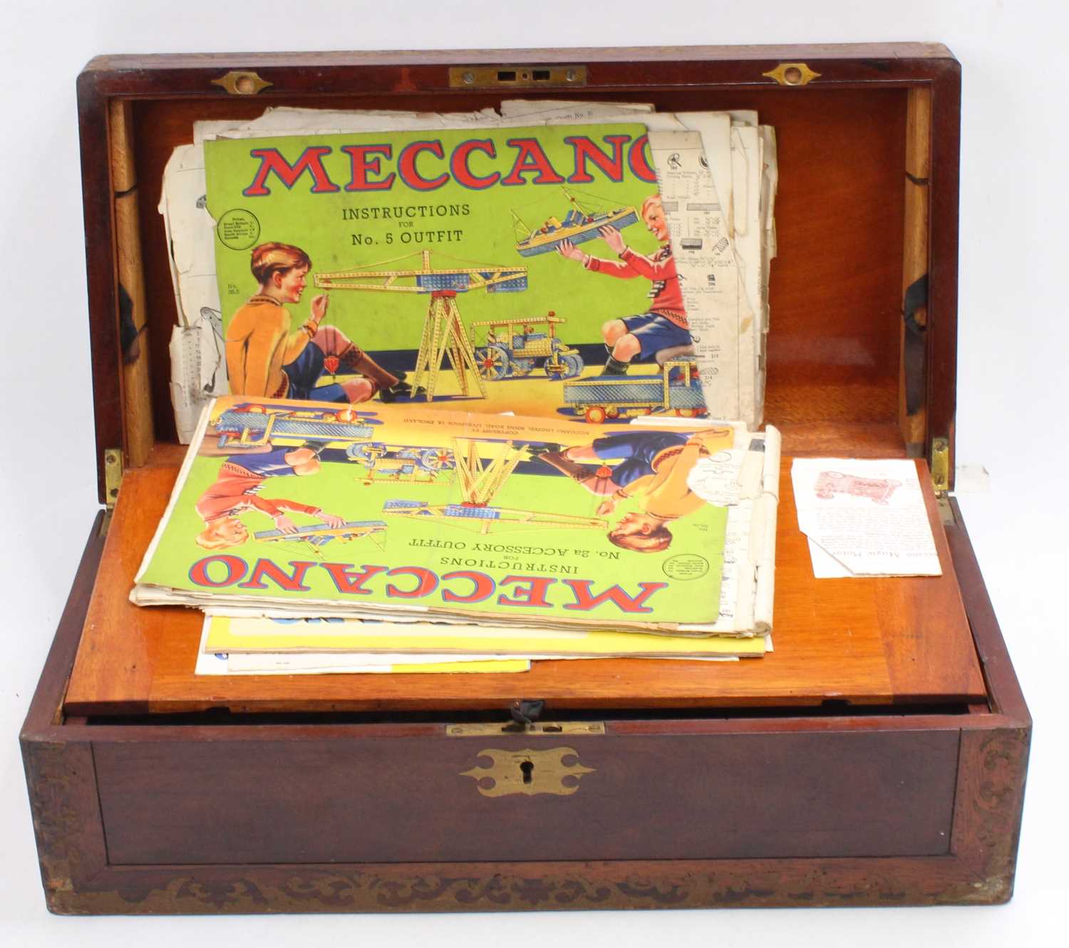 Two wooden boxes containing a large quantity of vintage Meccano including wheels, flat plates, - Image 4 of 4