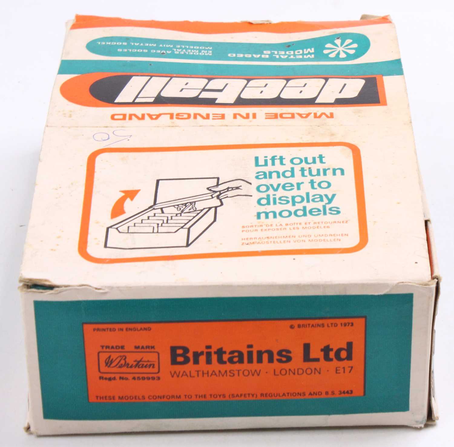 A Britains trade box No. 7388 12-piece British mortar trade box containing 12 examples, all housed