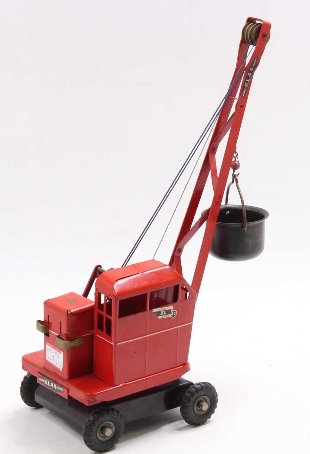 Triang KL44 Jones Mobile Crane, with bucket attachment, good condition - Image 2 of 2