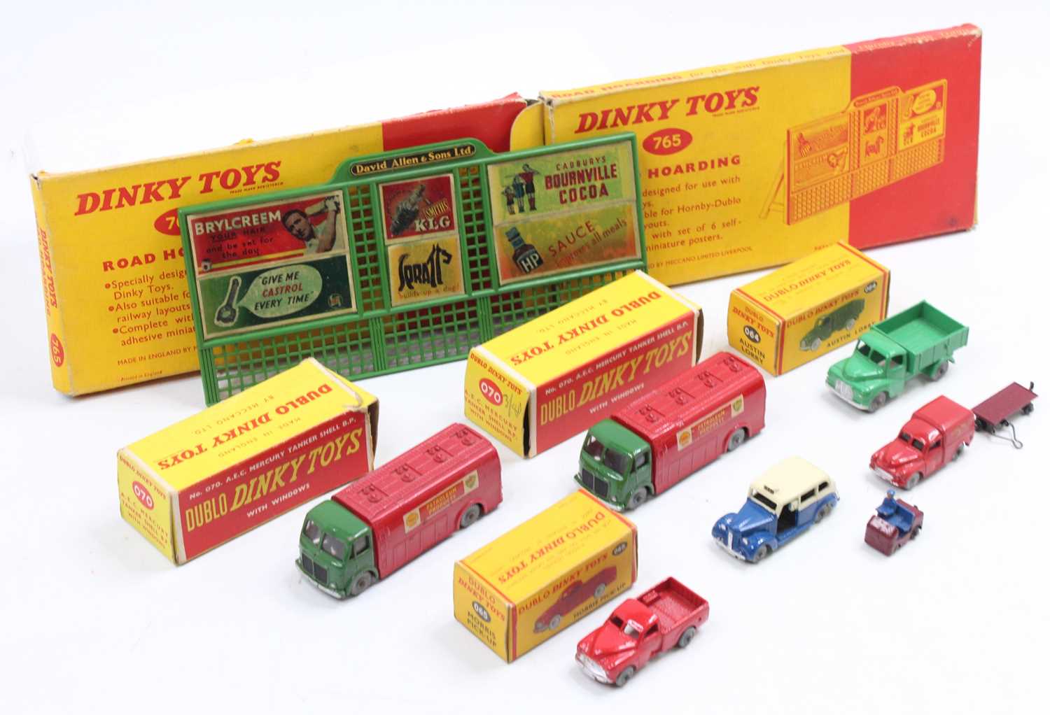 Dublo Dinky Toys group of boxed and loose models comprising 2x No. 070 A.E.C. Mercury Tanker - one - Image 2 of 2