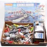 One tray containing a collection of mixed manufactured diecast aircraft models including Schabak,