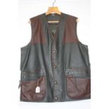 Town & country Leather mens waistcoat (Gilet) Lincoln green with brown panneling size Large