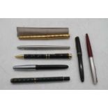 A Parker fountain pen, having a 14ct gold nib, with black cap and barrel, gilt metal clip and