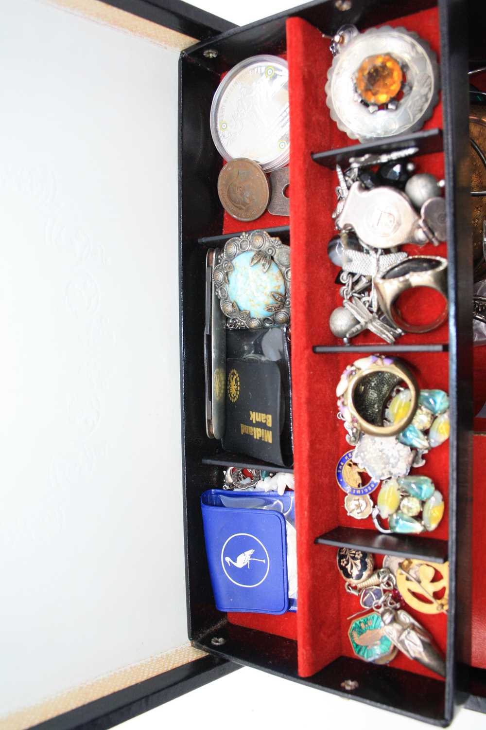 A jewellery box and contents to include engine turned silver ladies powder compact, enamelled - Image 2 of 4