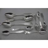 A small collection of loose American white metal flatware to include a set of five grapefruit