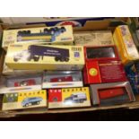 One box of mixed modern issue diecast to include Corgi Heritage Collection, Corgi Classics Fallen