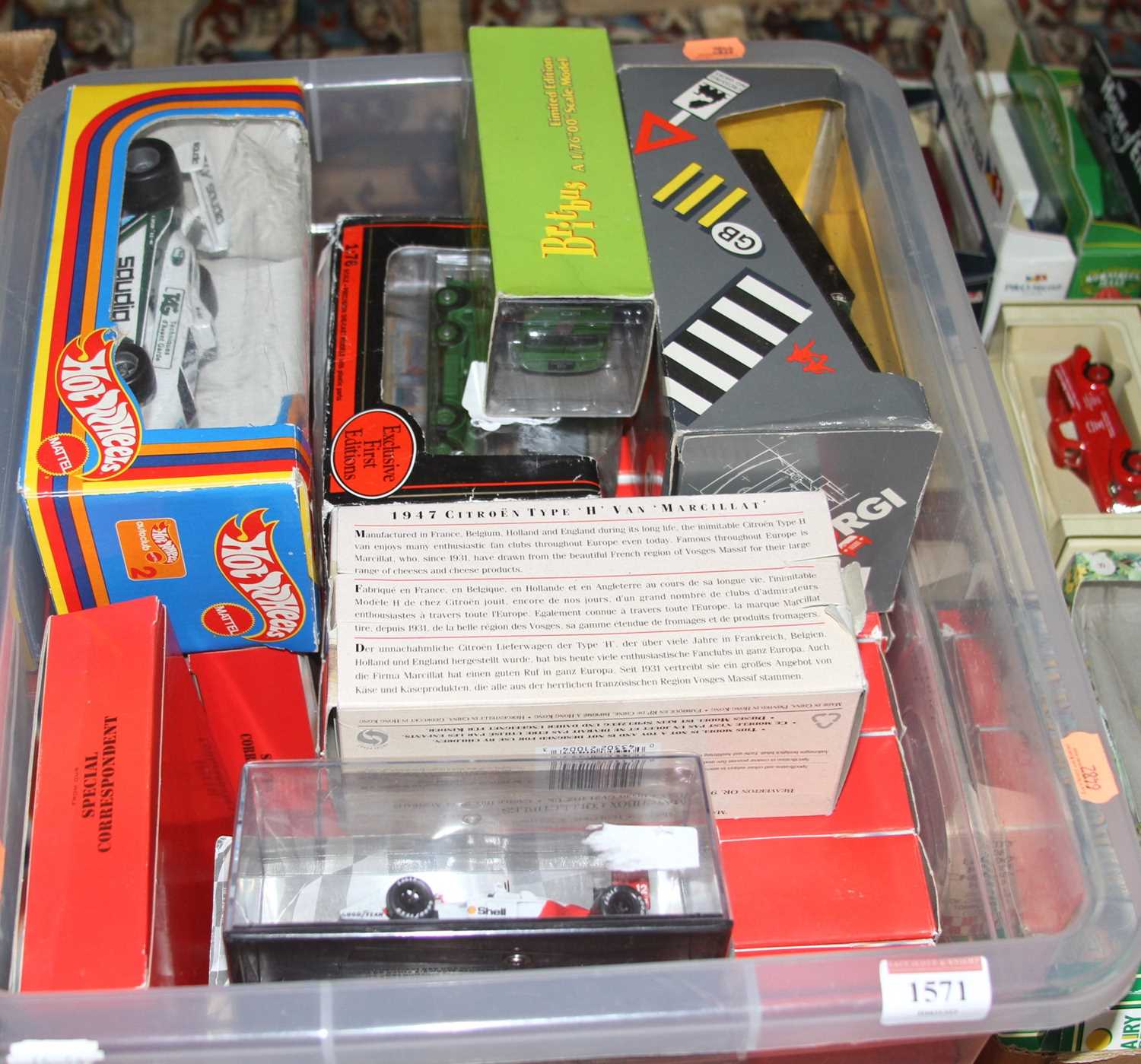 One box of mixed modern issue diecast to include EFE, Britbus, Hotwheels and others