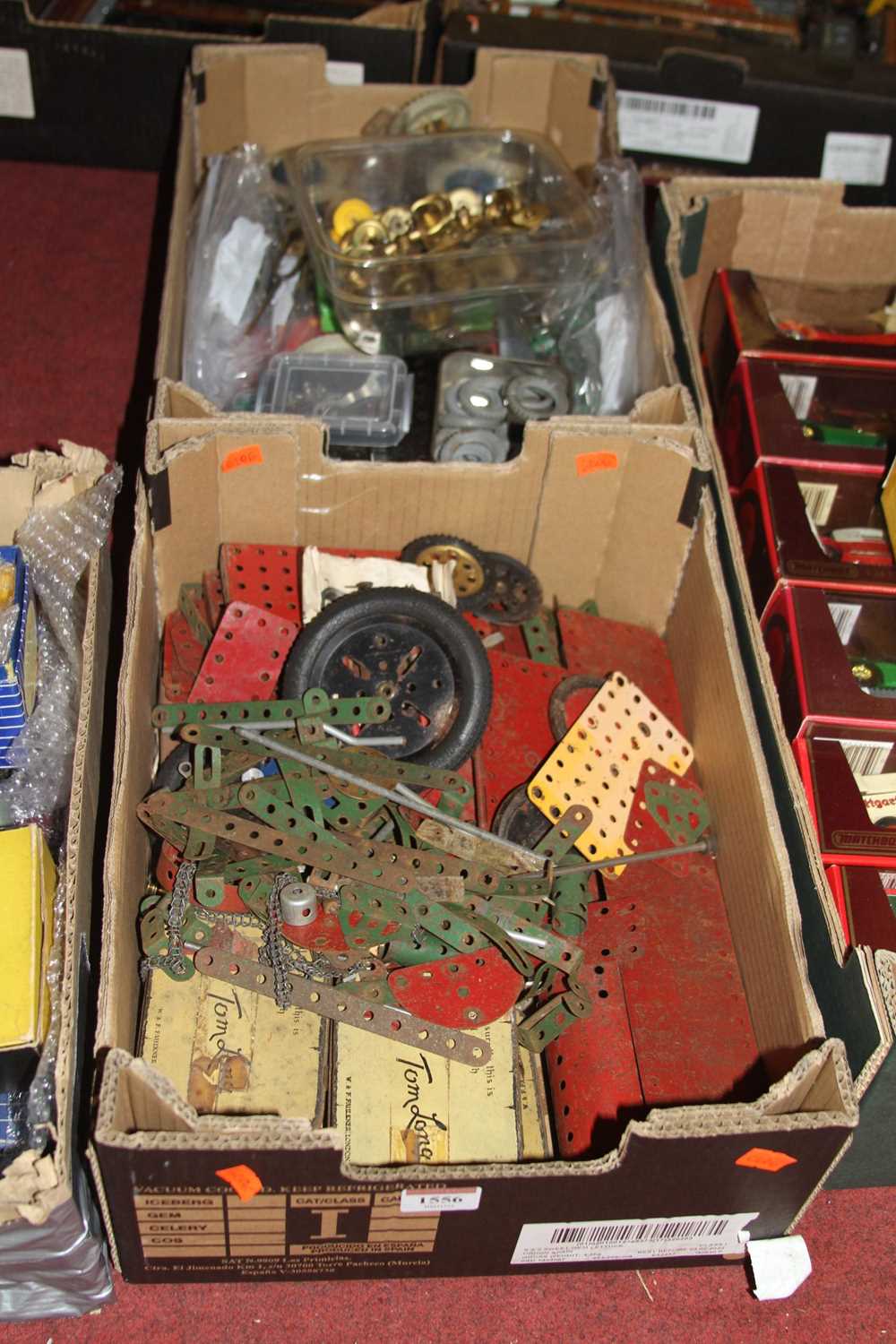 Two trays of mixed period 1950s-1970s Meccano