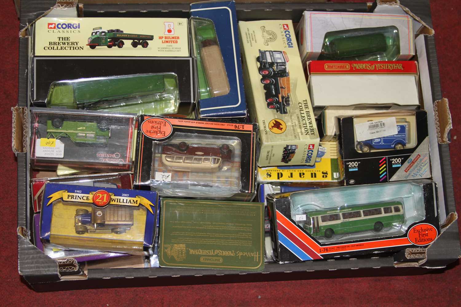 Two boxes of mixed modern issue diecast, to include Corgi, Lledo Days Gone and others - Image 2 of 3