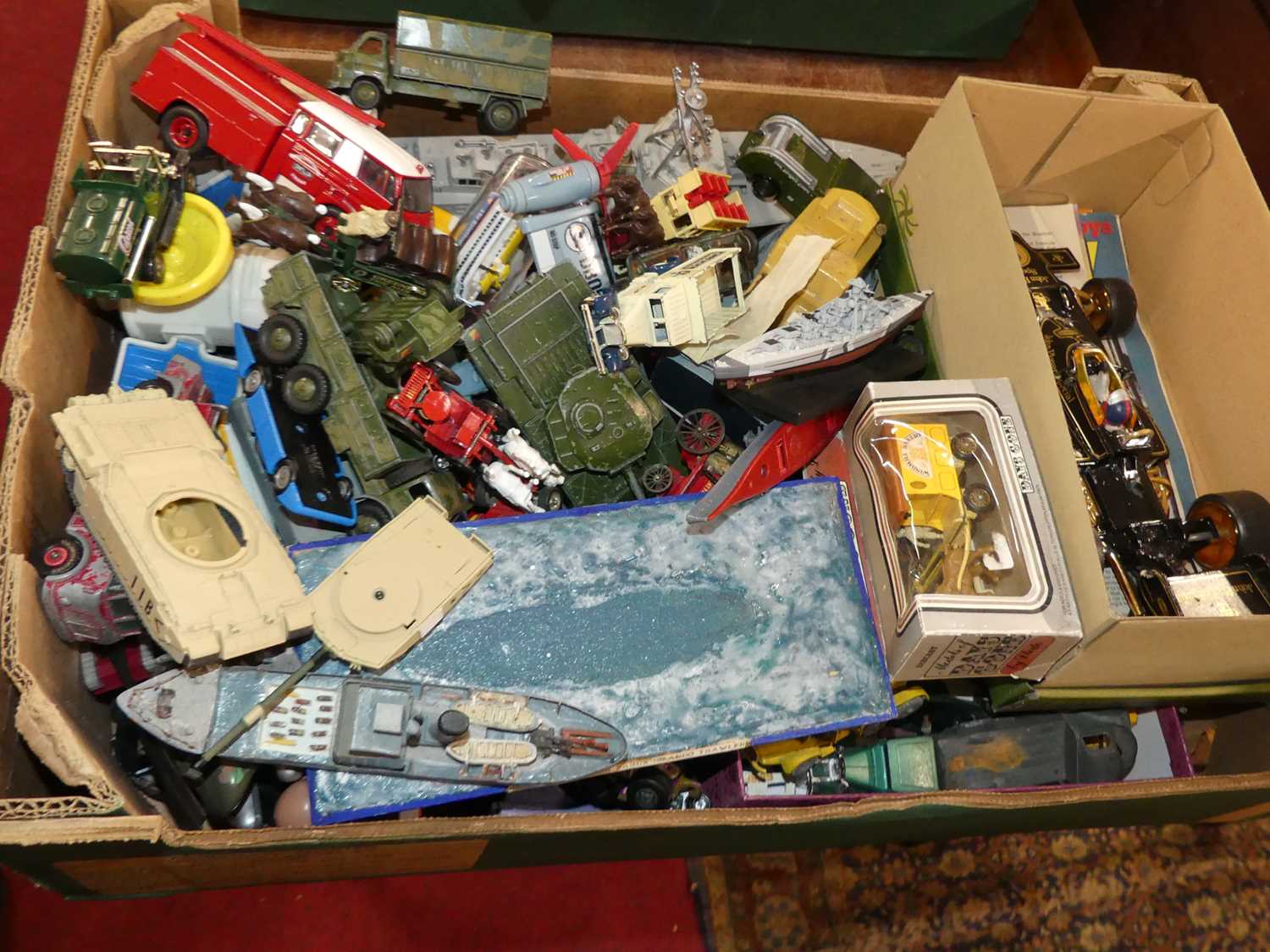 One tray of mixed diecast vehicles to include Dinky Toys, Matchbox Models of Yesteryear, Corgi