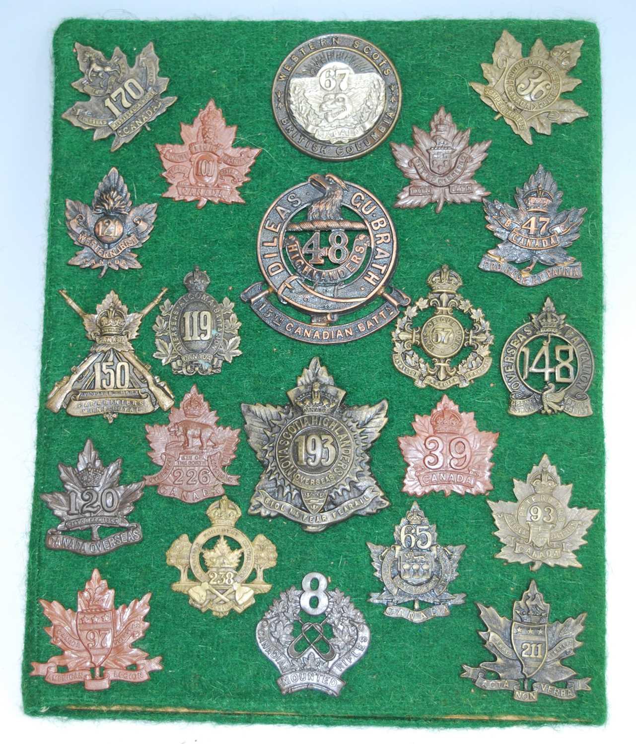 A collection of Canadian Regiment cap badges and insignia to include 48th Highlanders 15th - Image 2 of 3