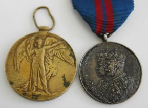 A WW I Victory medal, naming 3604 SJT. L.G. BOWLES. 20-LOND. R., together with a George V 1911