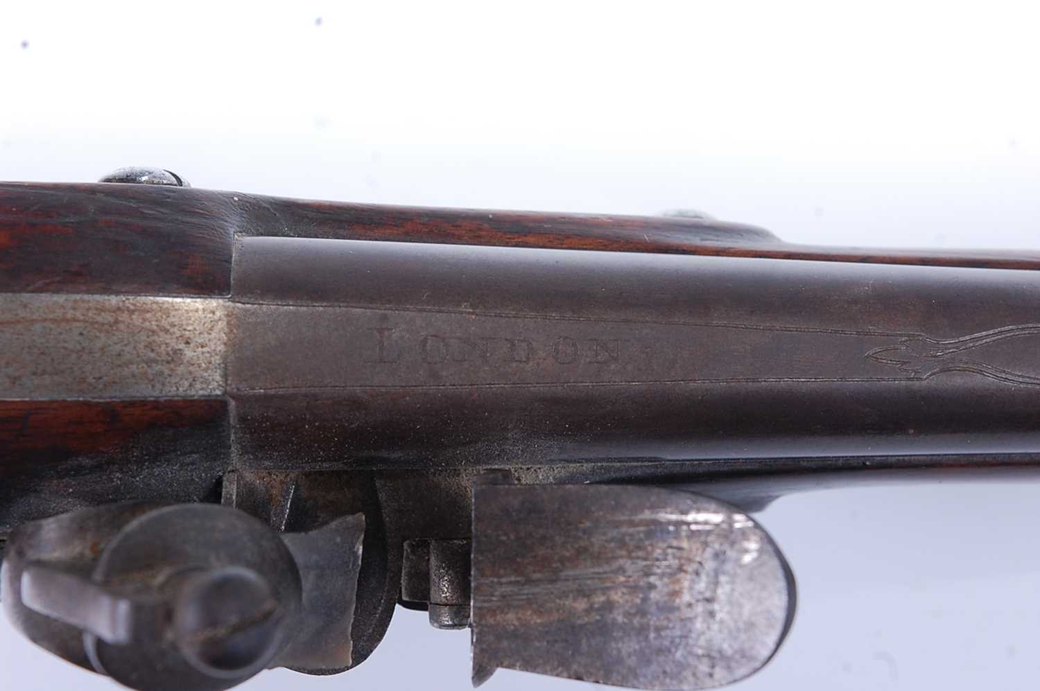 An 18th century 20-Bore flintlock Coachman's pistol by John Twigg of London, circa 1760, the 18cm - Image 4 of 10