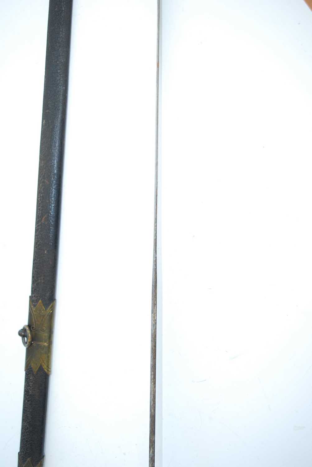 A British 1827 pattern Naval Officer's sword, having an 82cm slightly curved fullered blade the - Bild 6 aus 7