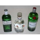 Assorted gin, to include Bombay Sapphire, 70cl, 40%, one bottle; Plymouth Gin, 70cl, 41.2%, one