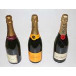 A collection of non-vintage champagne, to include Bollinger, one bottle; Veuve Clicquot Ponsardin,