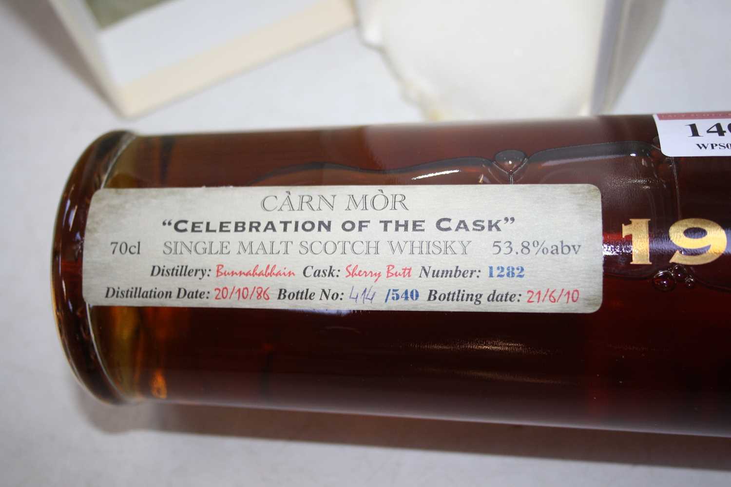 The Bunnahabhain Càrn Mòr "Celebration of the Cask" Single Malt Scotch Whisky, Sherry Butt (Fino), - Bild 3 aus 3