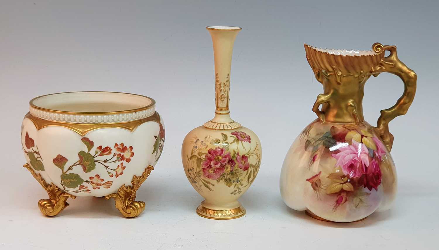 A circa 1912 Royal Worcester jug, shape 1507, decorated with roses, puce mark to the underside, h.