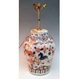 A 20th century Chinese porcelain jar, of baluster form, decorated in the Imari palatte with