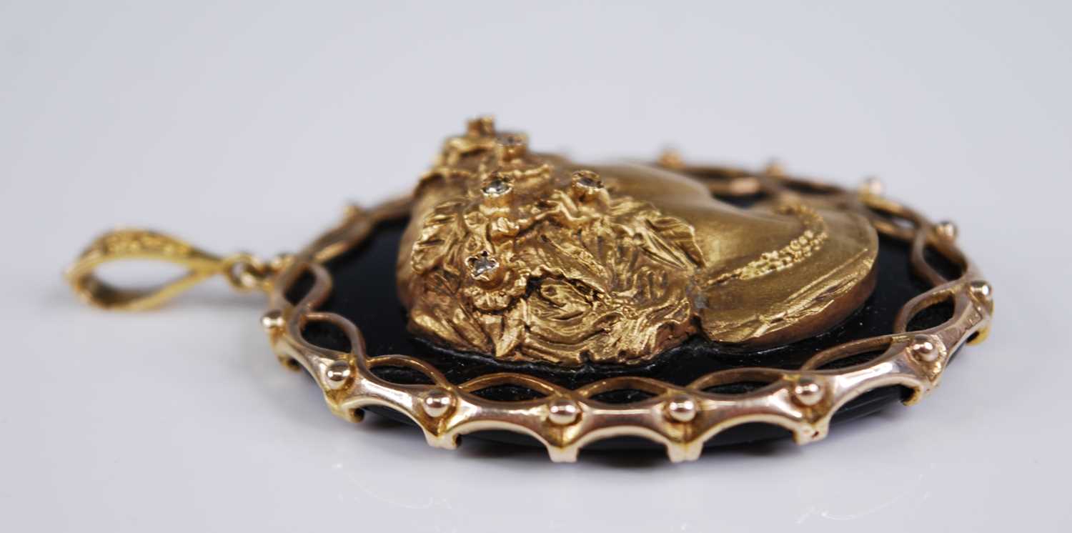 A Victorian style 9ct gold, black onyx and diamond set portrait pendant, as a profile portrait of - Image 4 of 4