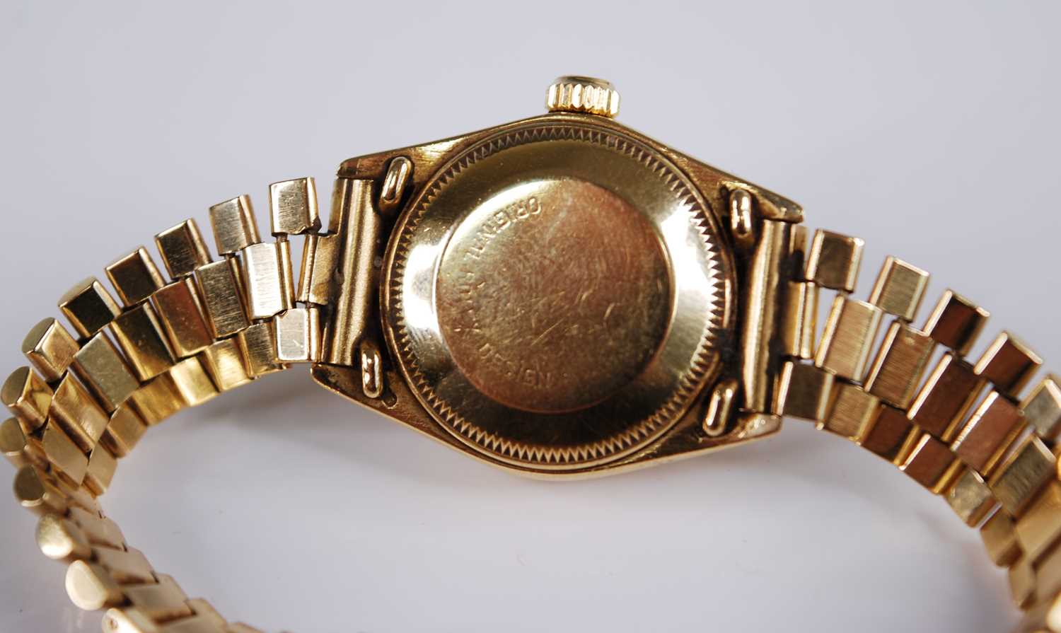 A lady's Rolex 18ct gold Oyster Perpetual datejust superlative chronometer officially certified - Image 6 of 9