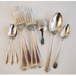 Mixed silver flatware, to include a George III silver caddy spoon, in the Fiddle pattern, maker