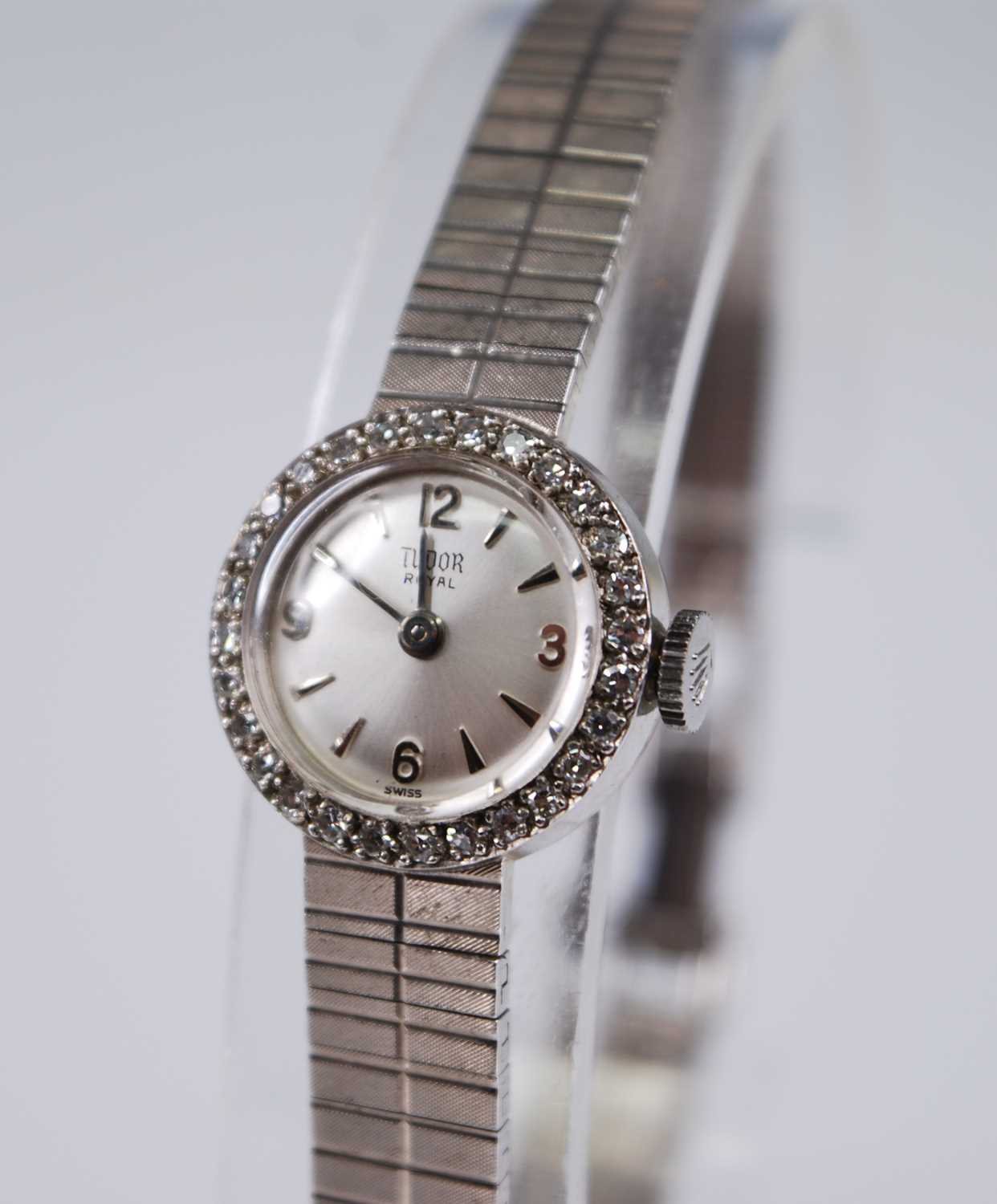 A lady's Tudor Royal 9ct gold bracelet watch, having a signed silvered dial with quarter Arabic
