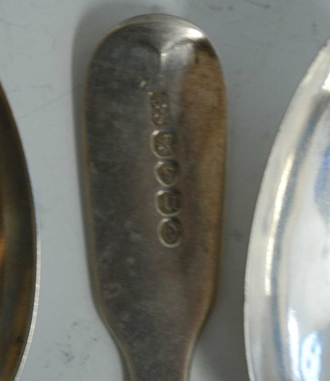 A collection of seventeen 19th century silver dessert spoons, all in the Fiddle pattern with - Image 3 of 9