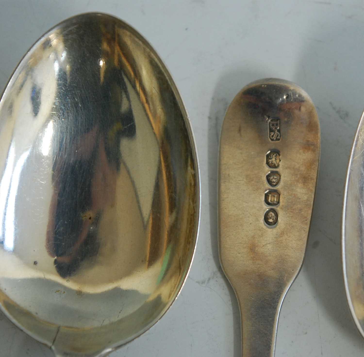 A collection of seventeen 19th century silver dessert spoons, all in the Fiddle pattern with - Image 2 of 9