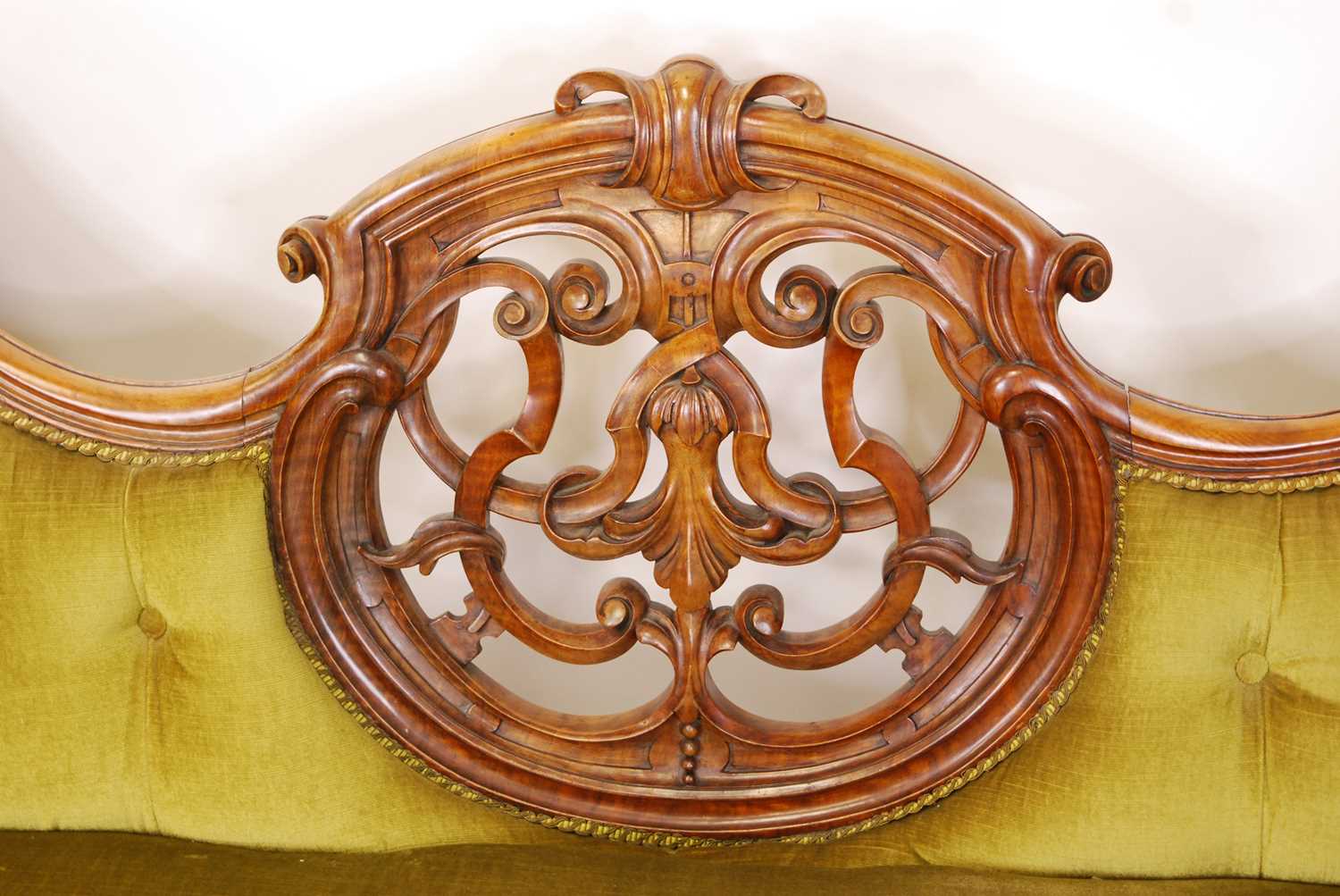 A mid-Victorian walnut and floral carved showframe double humpback settee, having intricate - Image 2 of 4