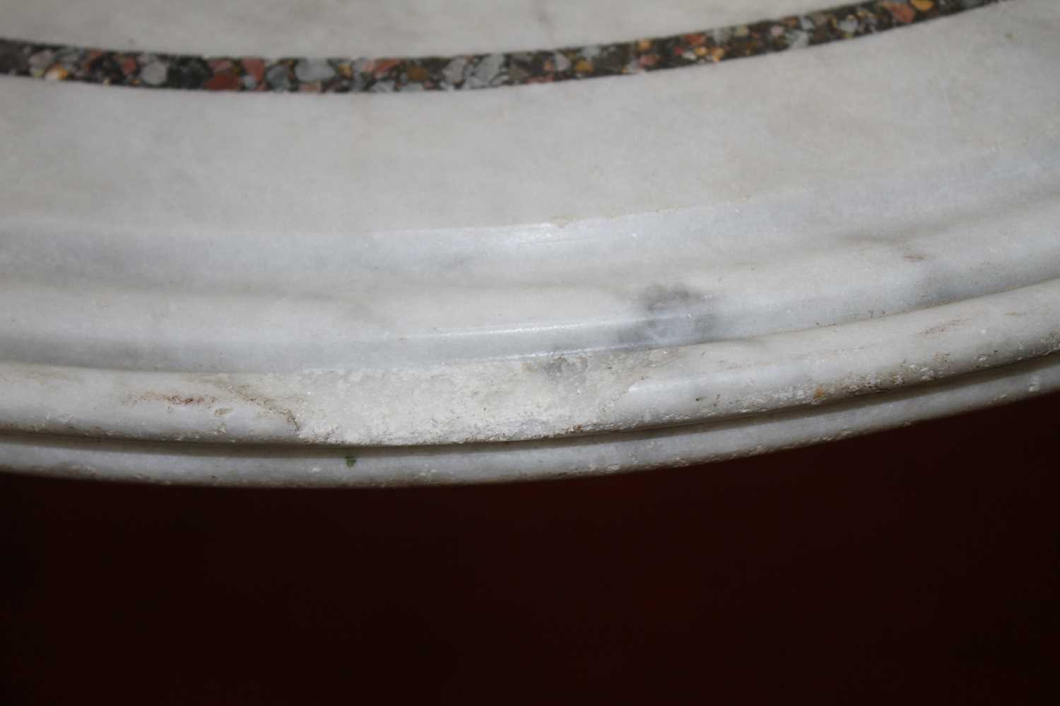 A 19th century marble inlaid circular occasional table, the specimen marble chessboard top inset - Bild 5 aus 8
