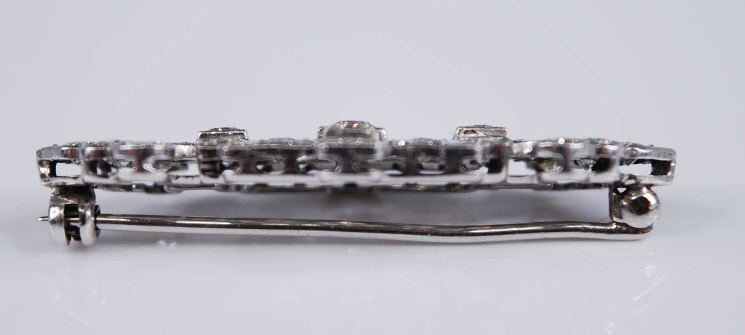 A white metal Art Deco diamond panel brooch, featuring 35 transitional brilliant cut diamonds in - Image 4 of 4