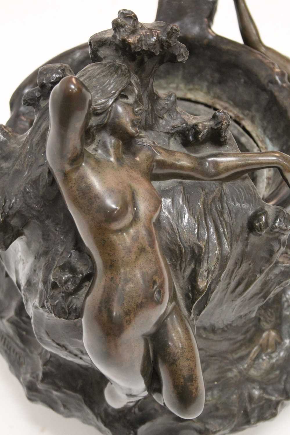 Emmanuel Villanis (1858-1914) - a large cast bronze jardiniere modelled as opposing nude maidens - Image 5 of 6