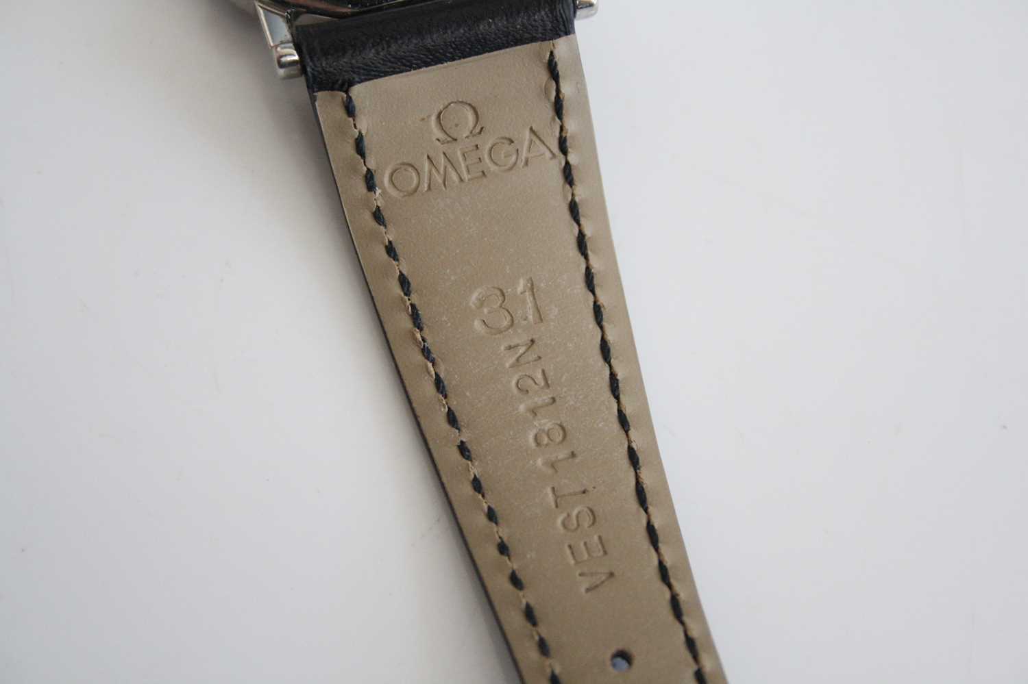 An Omega Constellation stainless steel quartz wristwatch, having a round cream dot dial and outer - Image 8 of 11